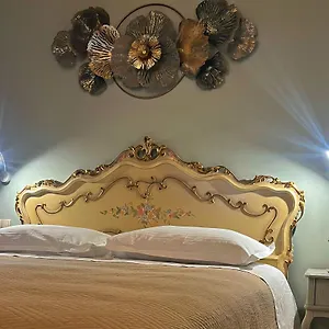 Dimora Picco Couette-café